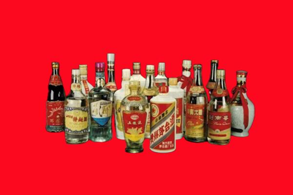 临沂市费市回收十八老酒.jpg
